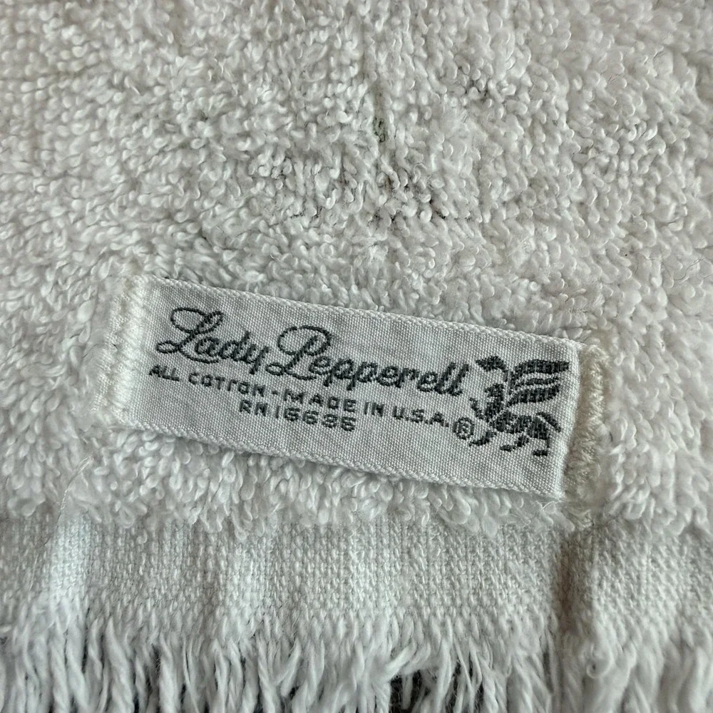 Lady Pepperell Vintage Floral Bath Towel Fringe Pink Roses 21x34